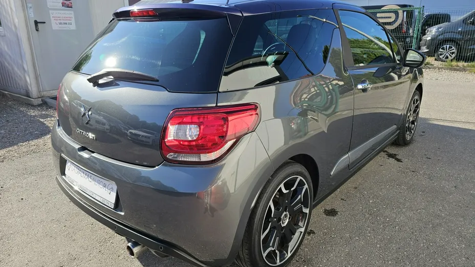 CITROEN DS3 -