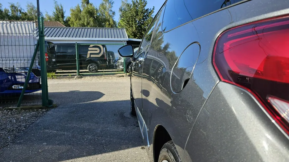 CITROEN DS3 -