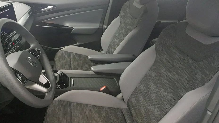 VOLKSWAGEN ID.5 -