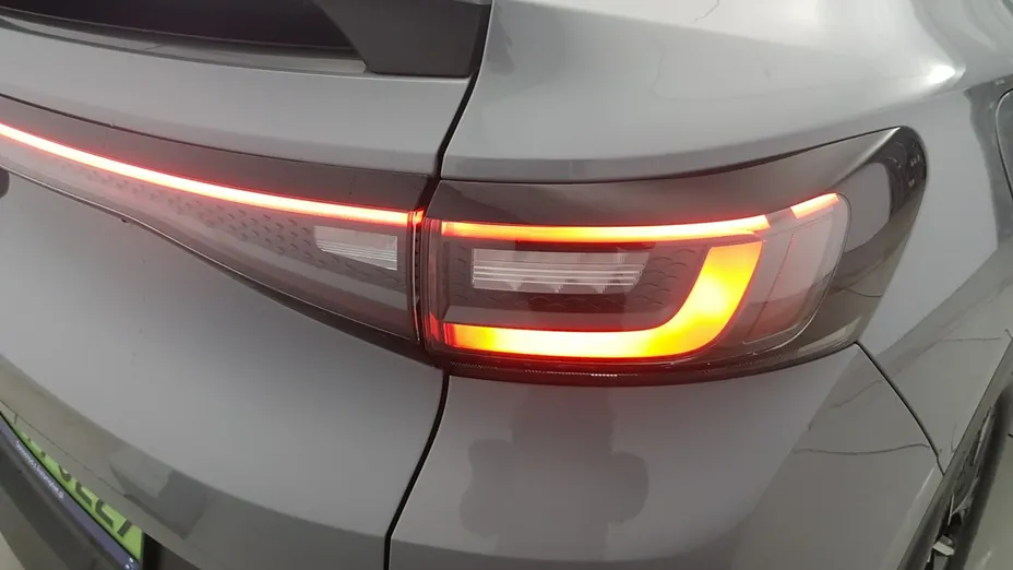 VOLKSWAGEN ID.5 -