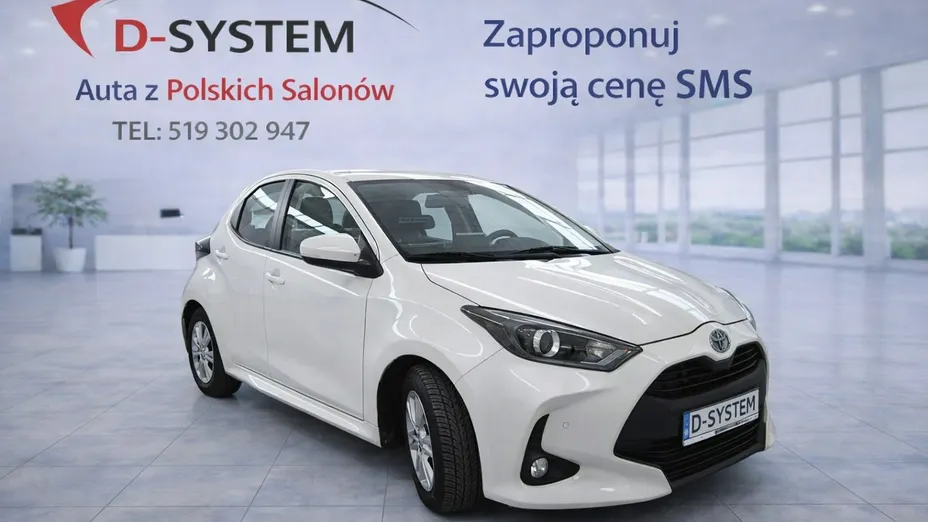 TOYOTA Yaris -