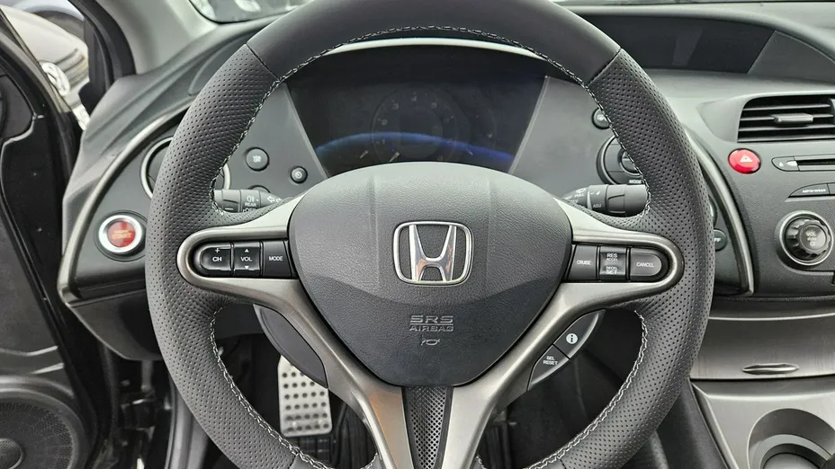HONDA Civic -