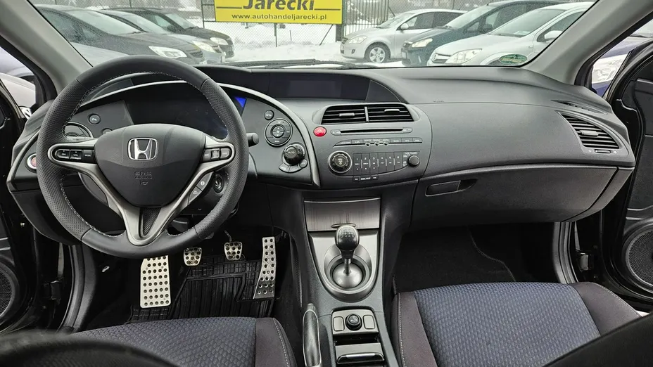 HONDA Civic -