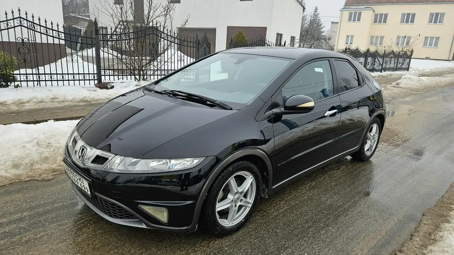 HONDA Civic -