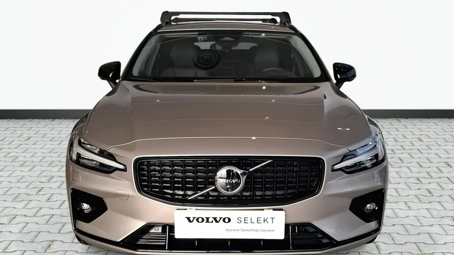 VOLVO V60 -
