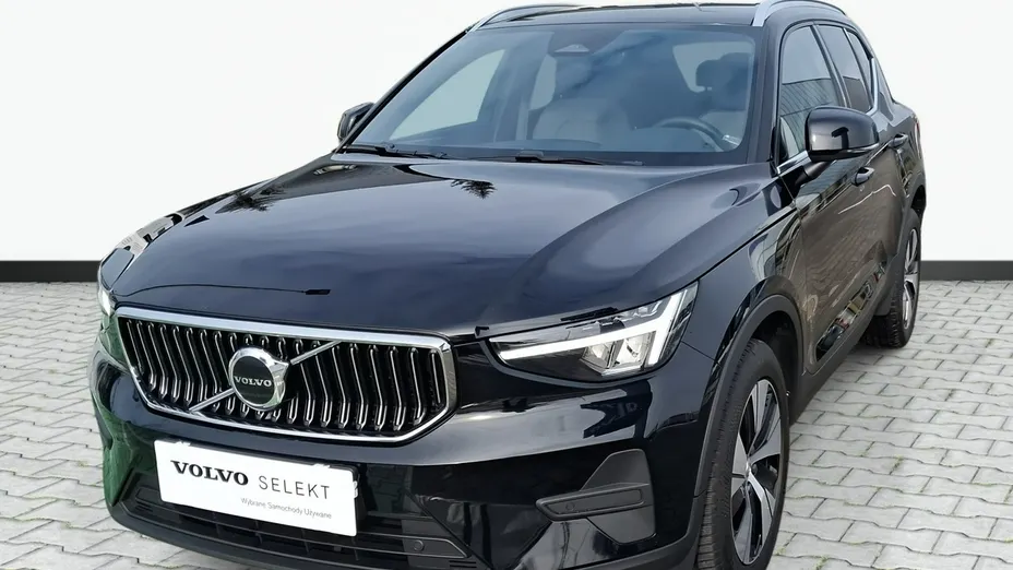 VOLVO XC40 -