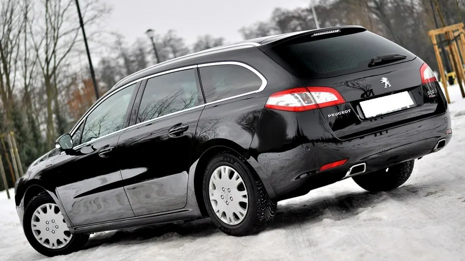 PEUGEOT 508 -