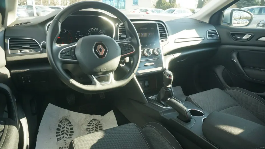 RENAULT Megane -