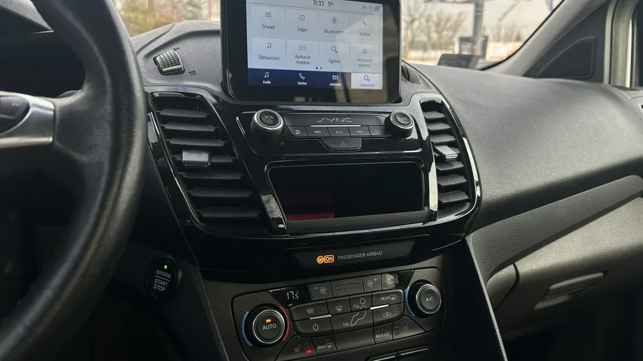 FORD Tourneo Connect -