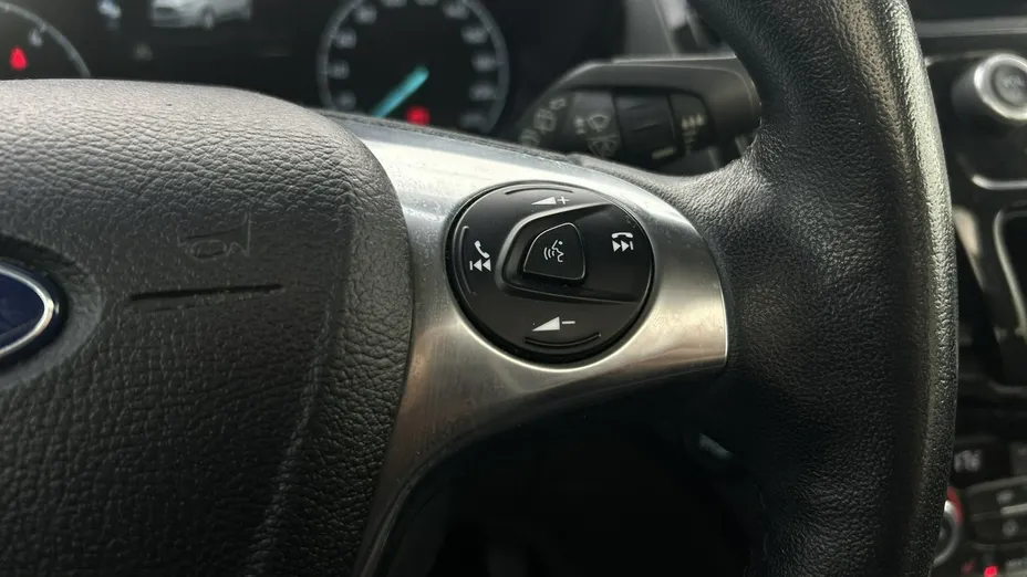 FORD Tourneo Connect -