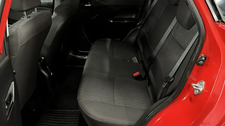 SUZUKI Baleno -