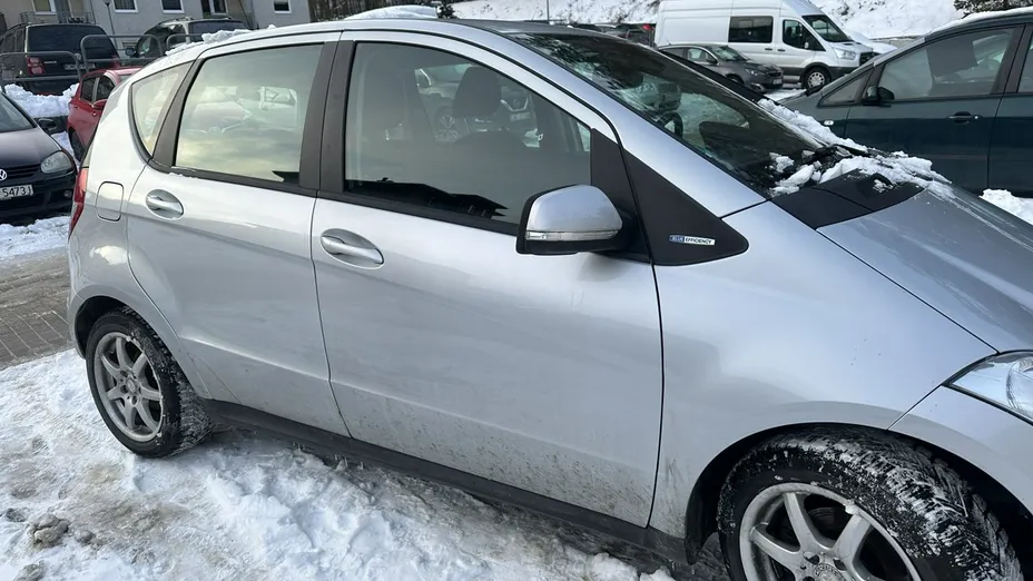 MERCEDES-BENZ A Klasa -