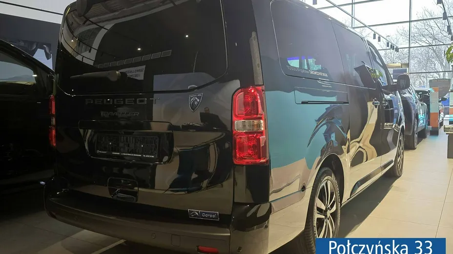 PEUGEOT Traveller -