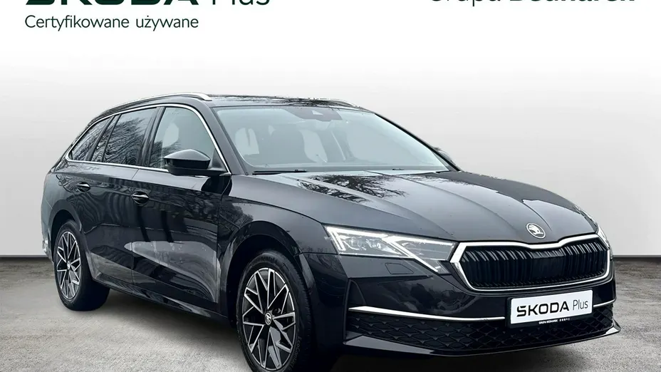 SKODA Octavia -