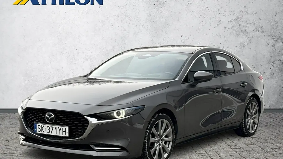 MAZDA 3 -