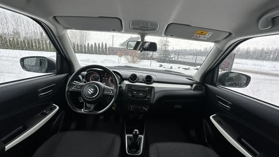 SUZUKI Swift -