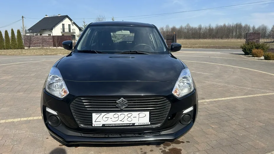 SUZUKI Swift -