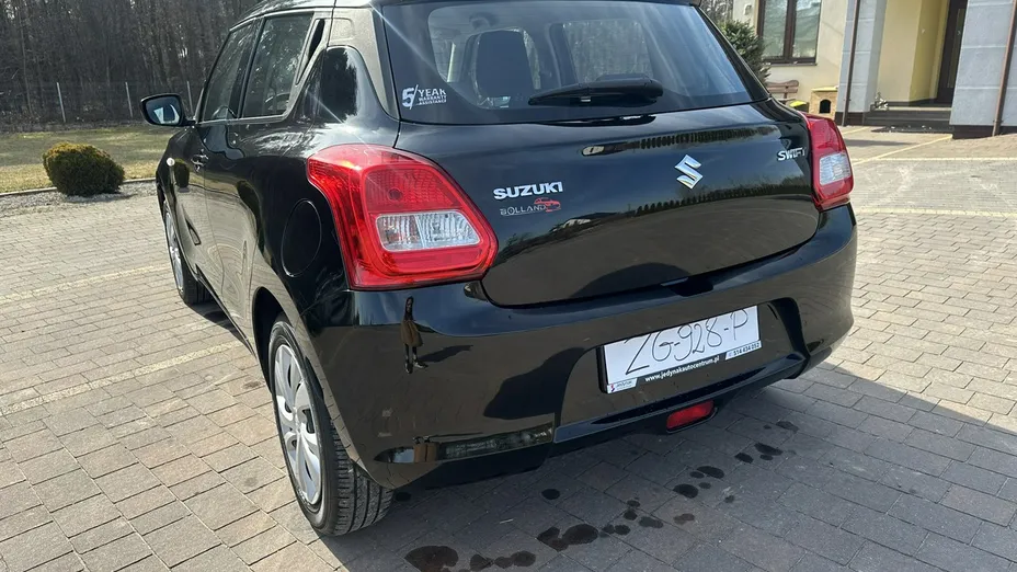SUZUKI Swift -