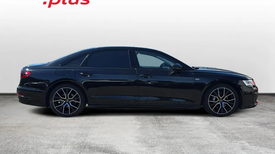 AUDI A8 -