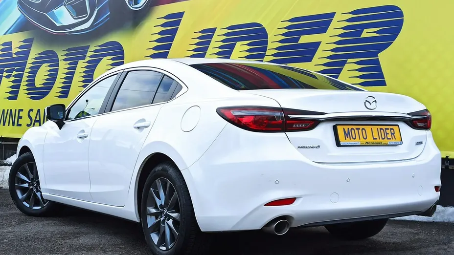 MAZDA 6 -
