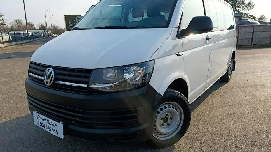 VOLKSWAGEN Transporter -