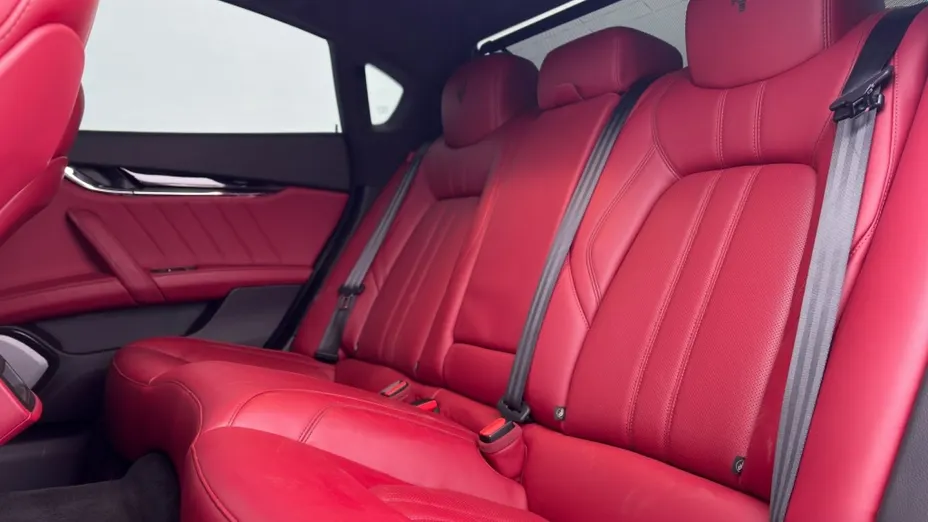 MASERATI Quattroporte -