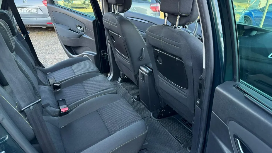 RENAULT Grand Scenic -