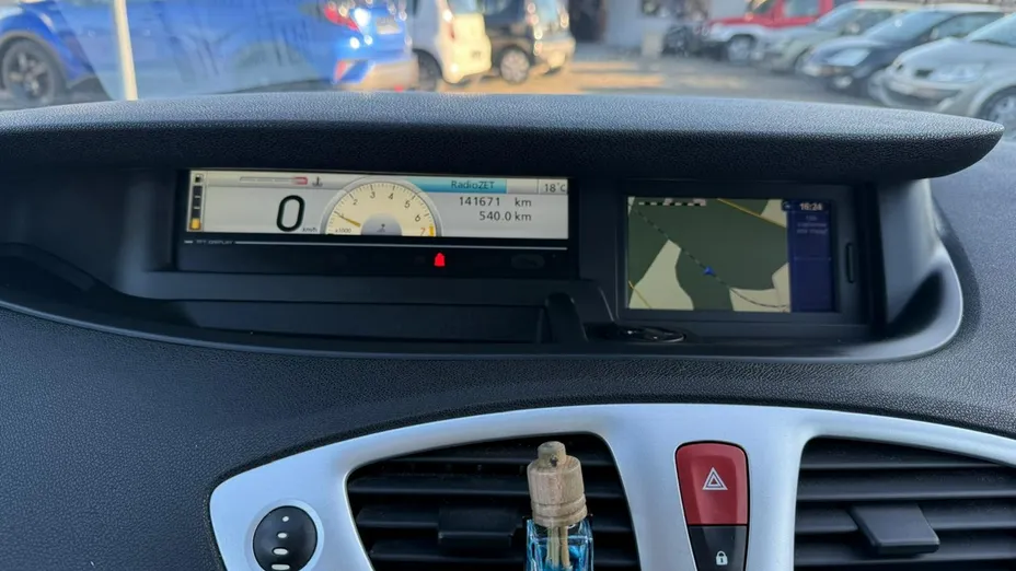 RENAULT Grand Scenic -