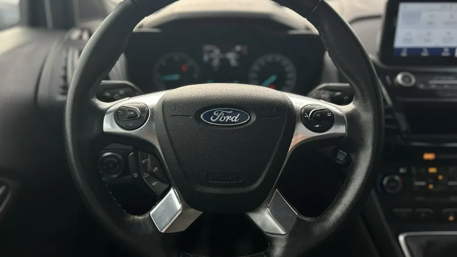 FORD Tourneo Connect -