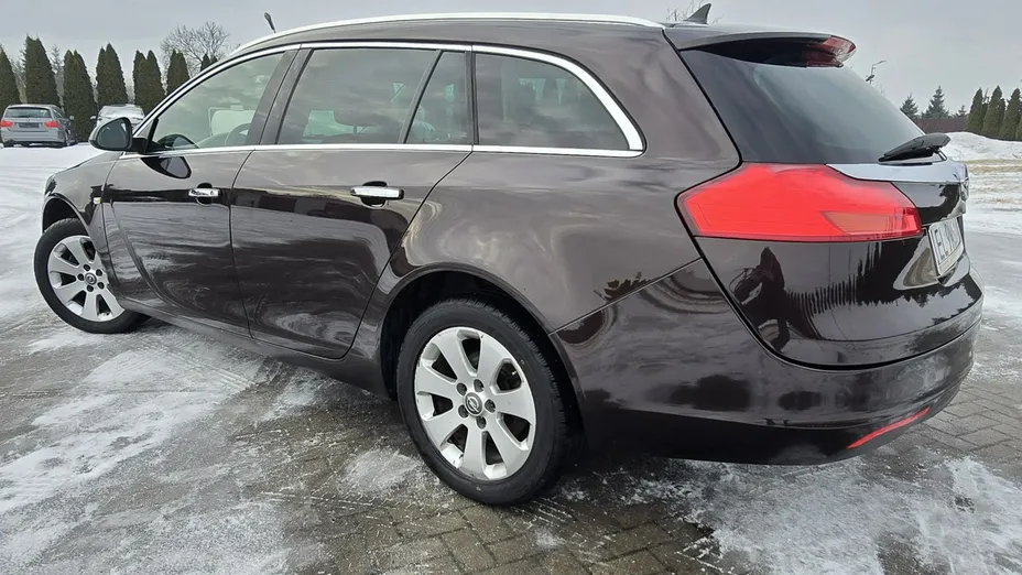 OPEL Insignia -