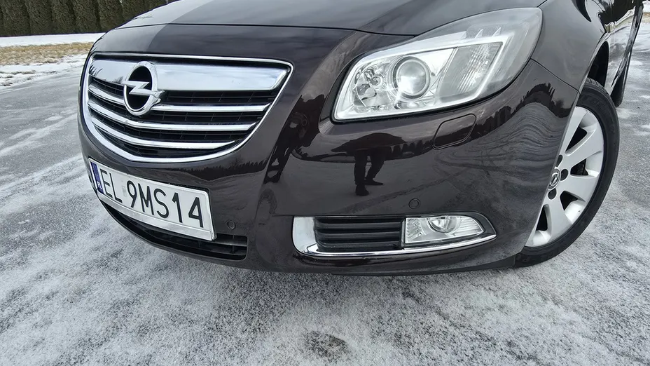 OPEL Insignia -