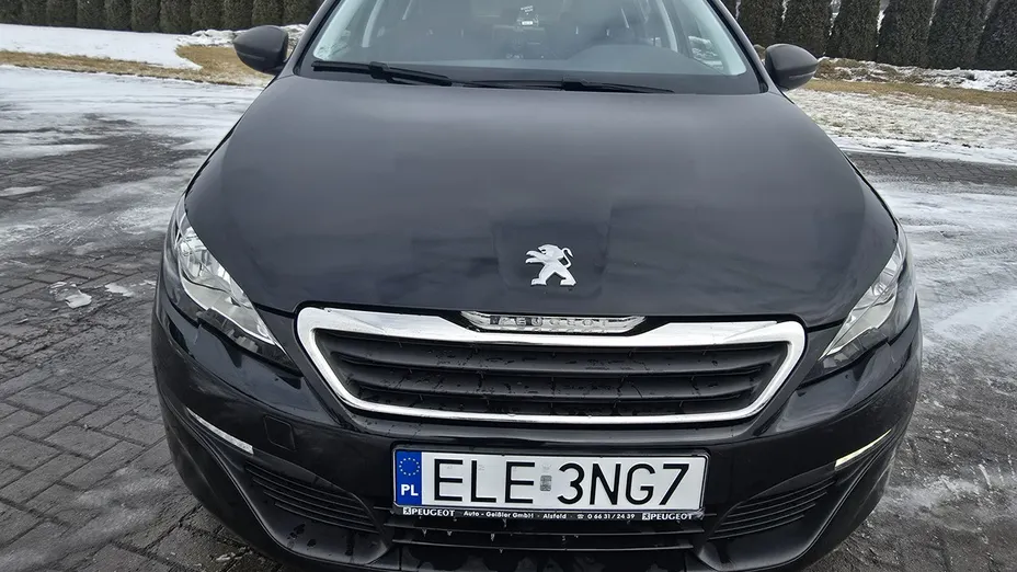 PEUGEOT 308 -