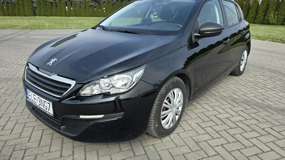 PEUGEOT 308 -