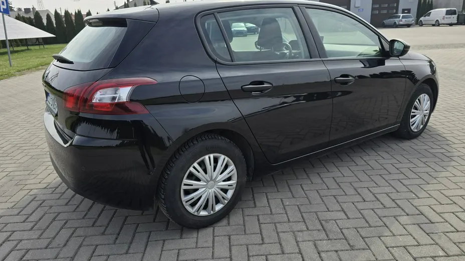 PEUGEOT 308 -