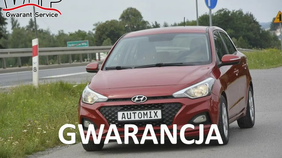 HYUNDAI i20 -