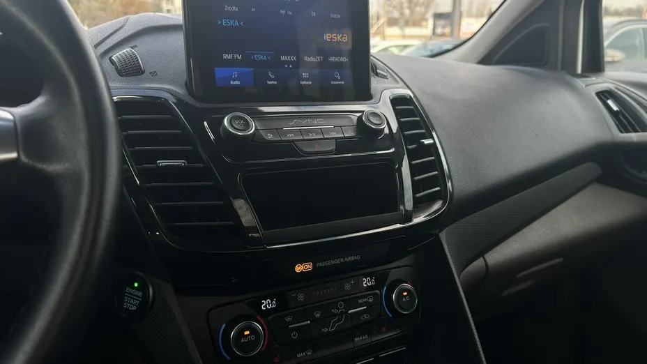 FORD Tourneo Connect -