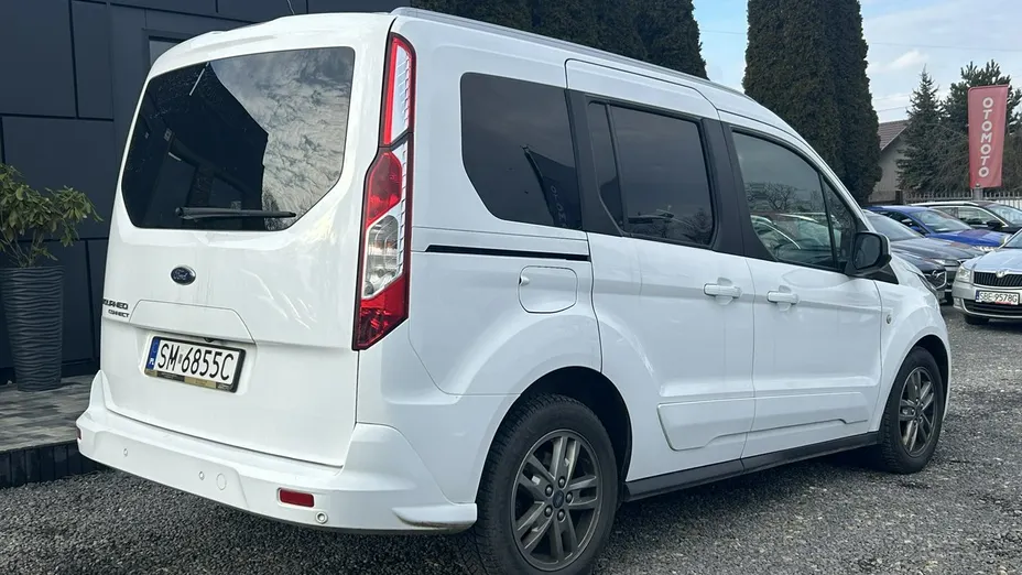 FORD Tourneo Connect -