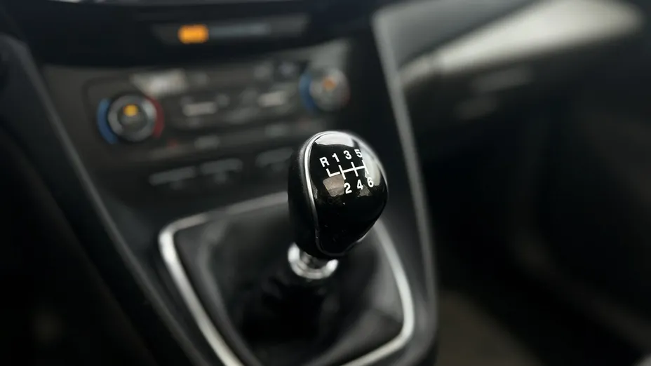 FORD Tourneo Connect -