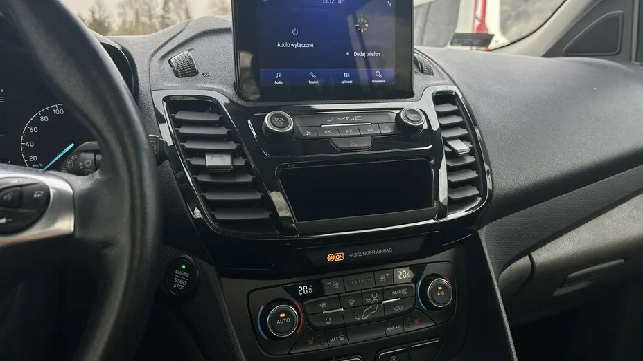 FORD Tourneo Connect -