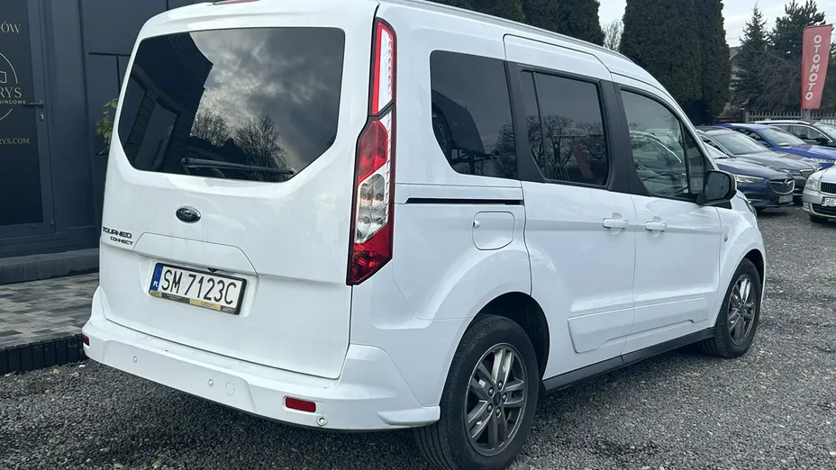 FORD Tourneo Connect -