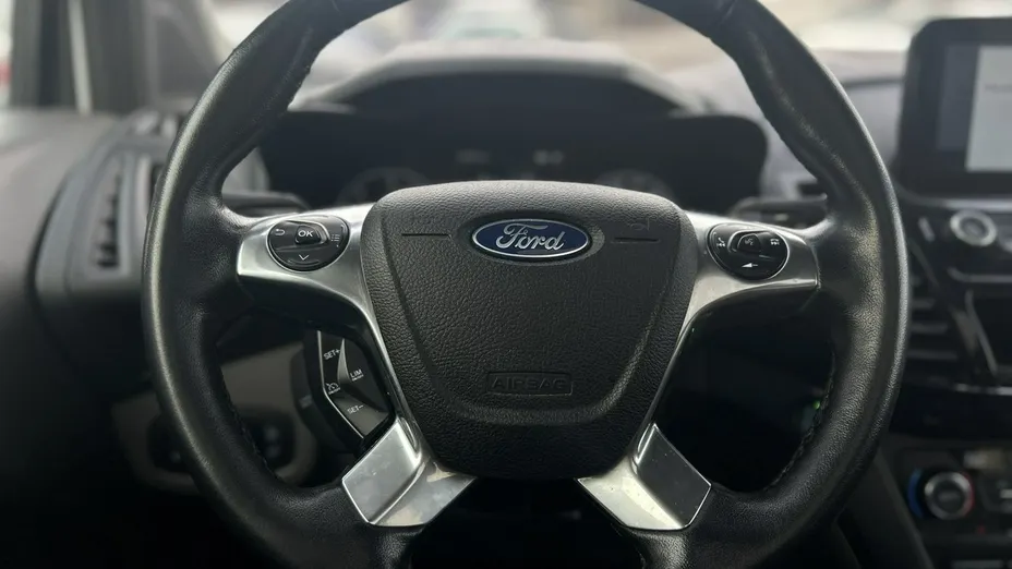 FORD Tourneo Connect -