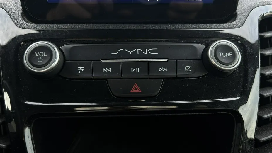 FORD Tourneo Connect -