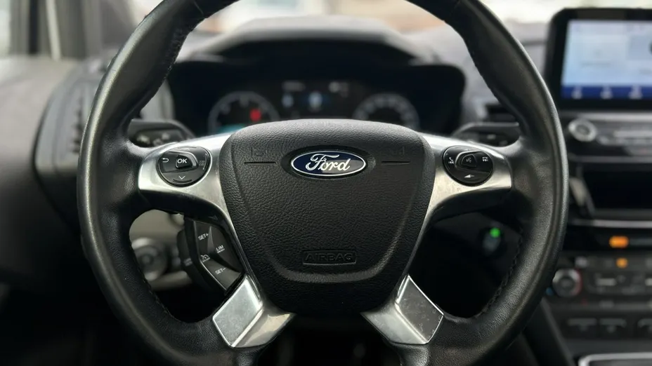 FORD Tourneo Connect -