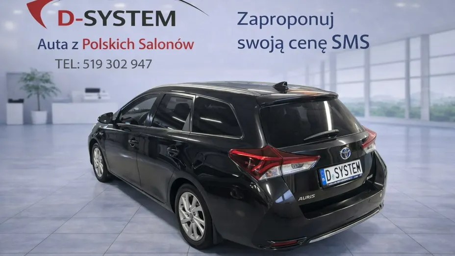 TOYOTA Auris -