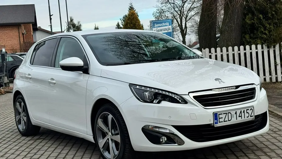 PEUGEOT 308 -