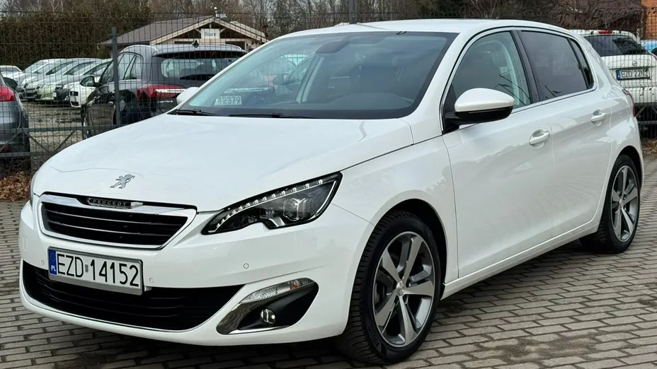 PEUGEOT 308 -