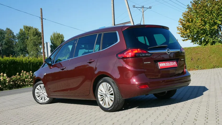 OPEL Zafira -