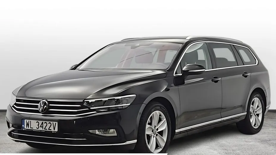 VOLKSWAGEN Passat -