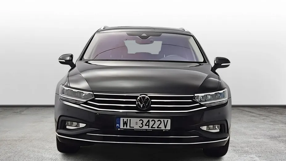 VOLKSWAGEN Passat -