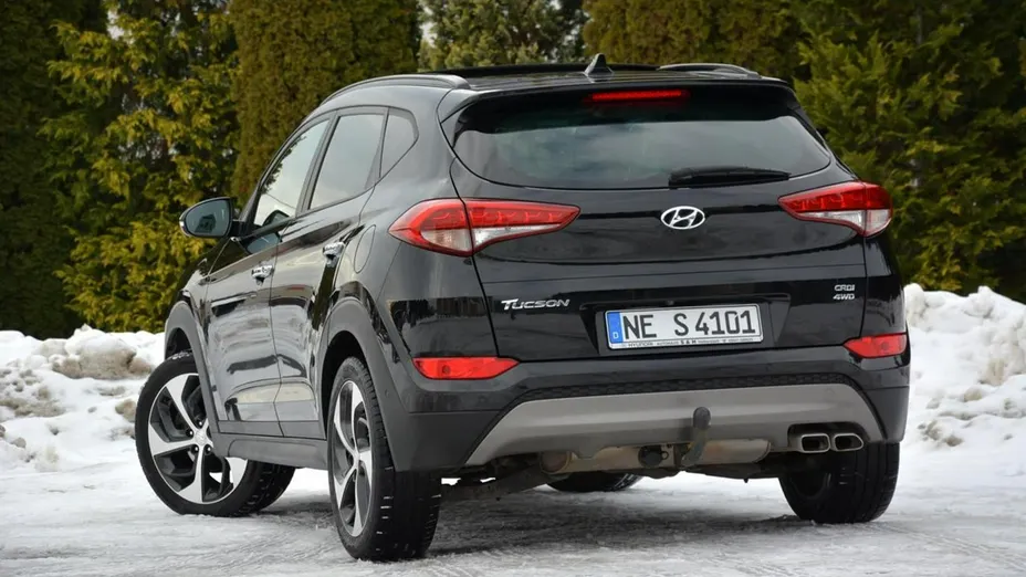 HYUNDAI Tucson -